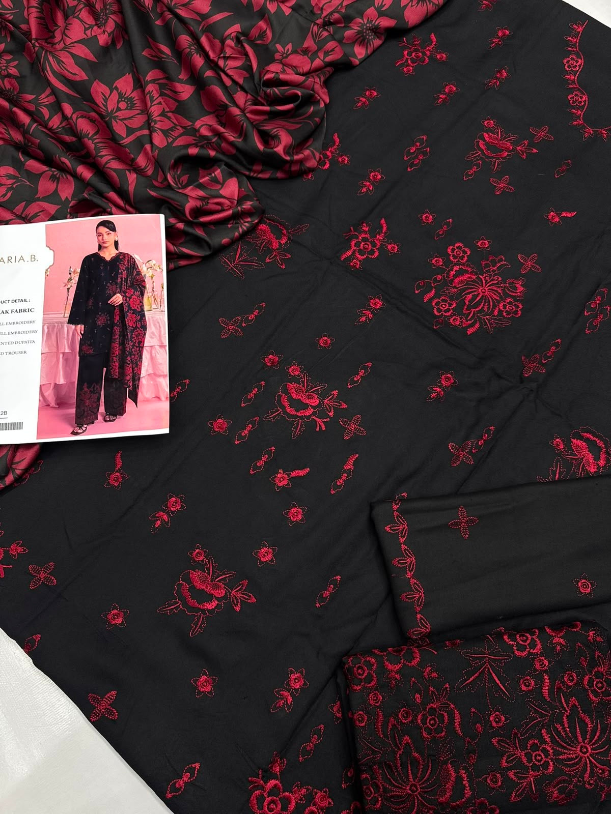 Dhanak 3PC Heavy Embroidered Suit – Black – image 2