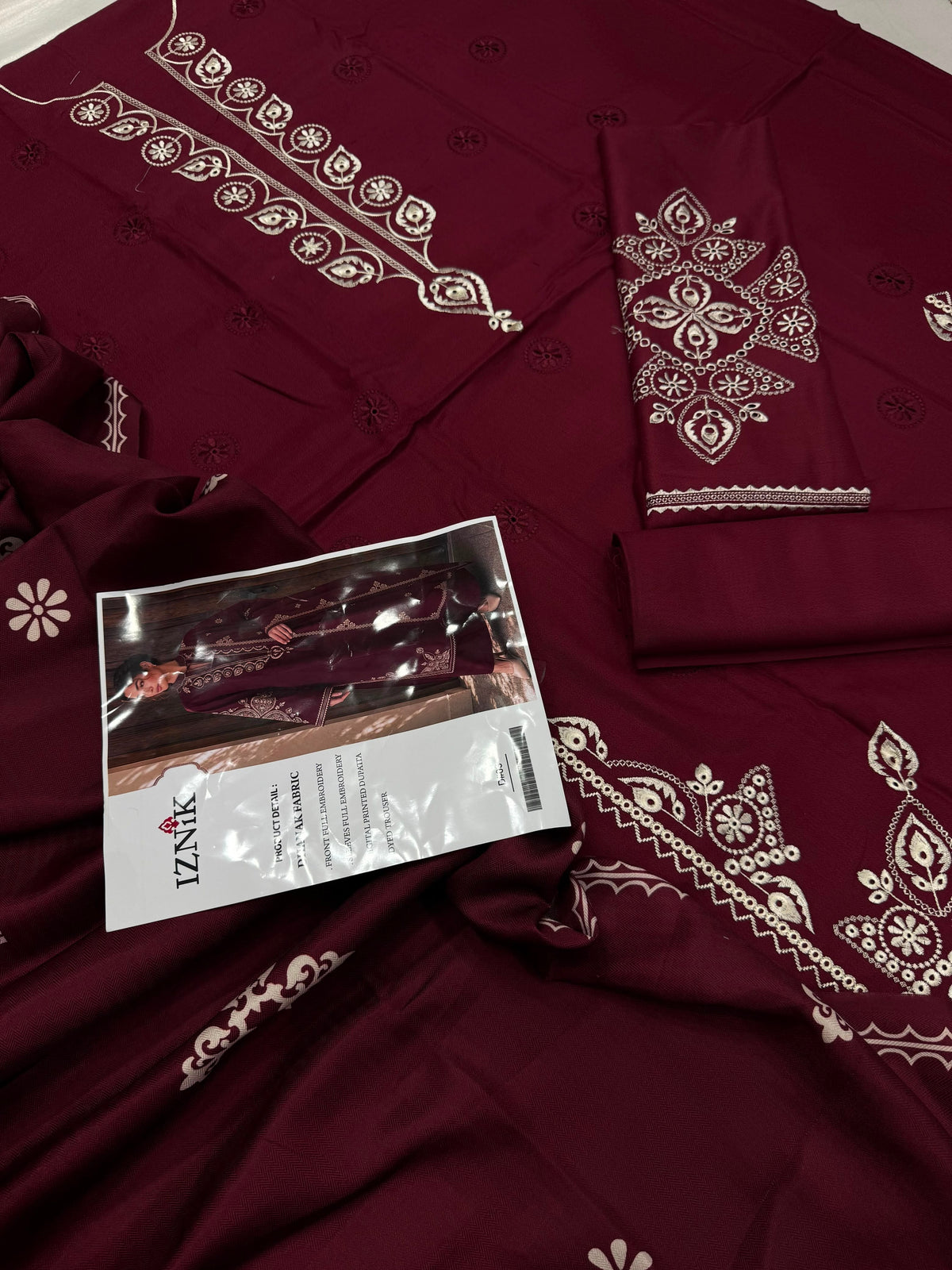 Dhanak 3PC Heavy Embroidered Suit – Maroon – image 3